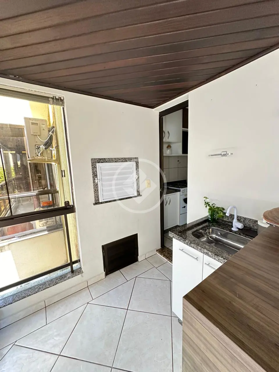 Imagem 3 - Apartamento em Meia Praia, Itapema - SC