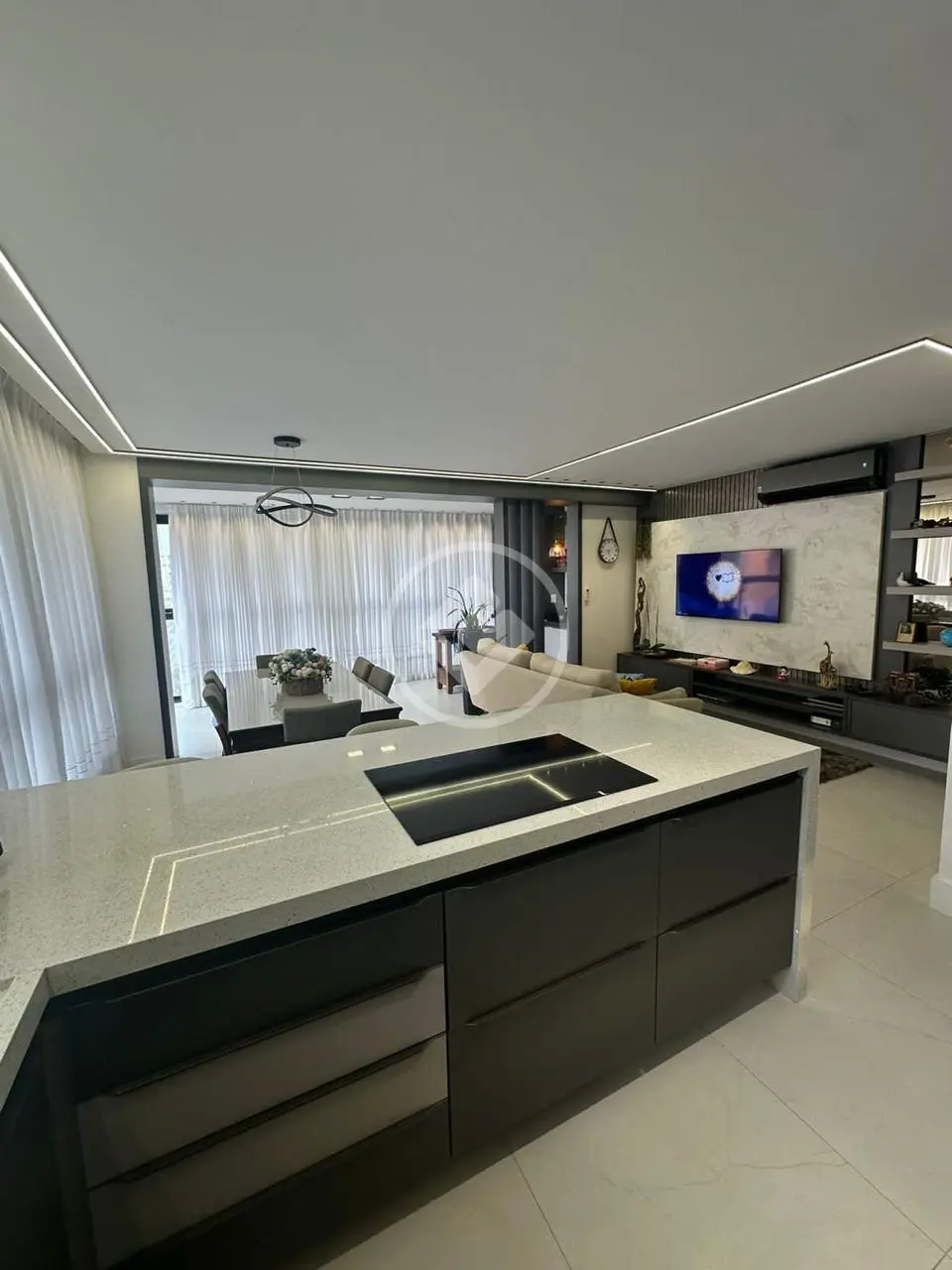 Apartamento Meia Praia, Itapema - SC — foto 1