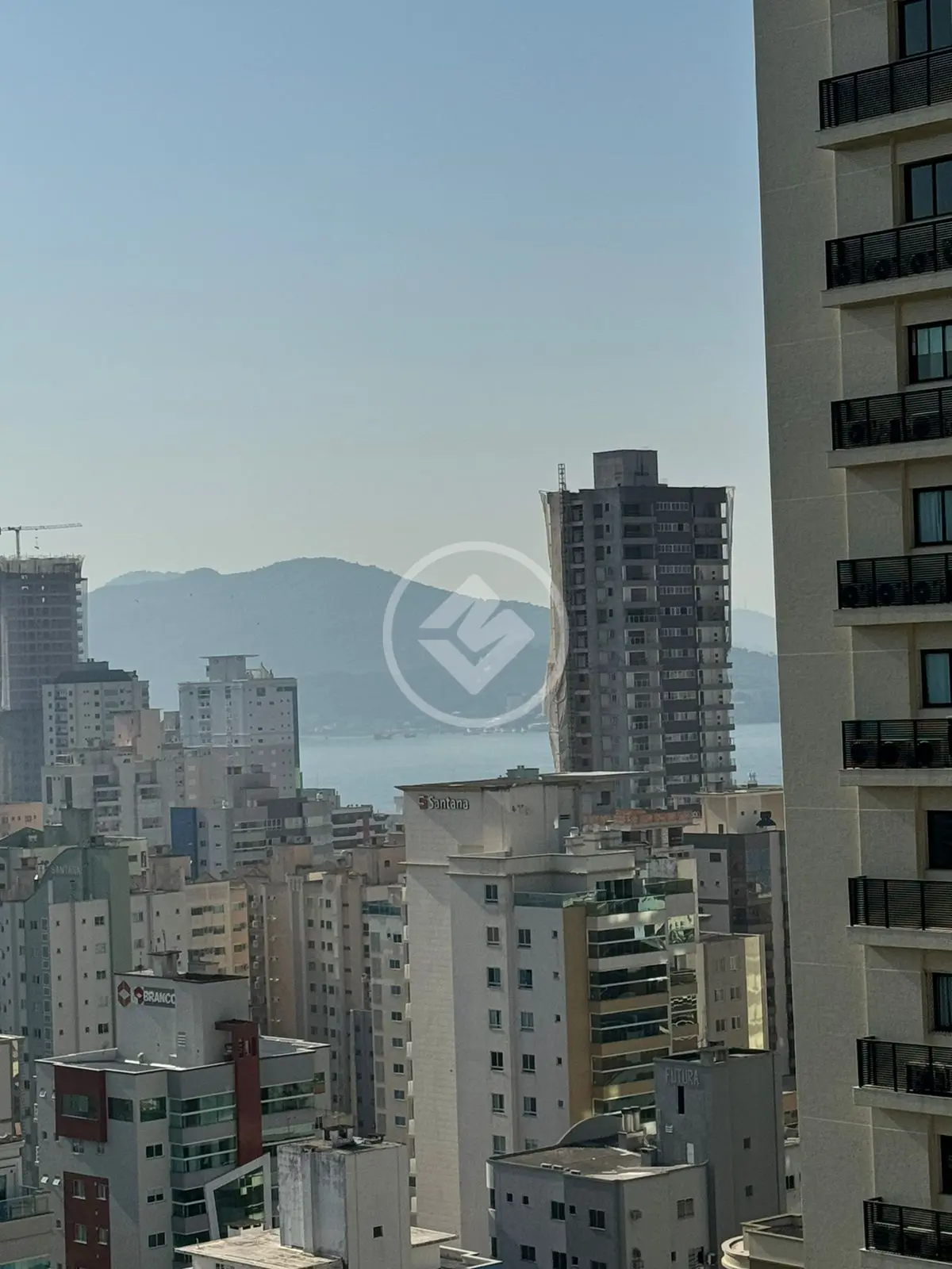 Imagem 2 - Cobertura em Meia Praia, Itapema - SC