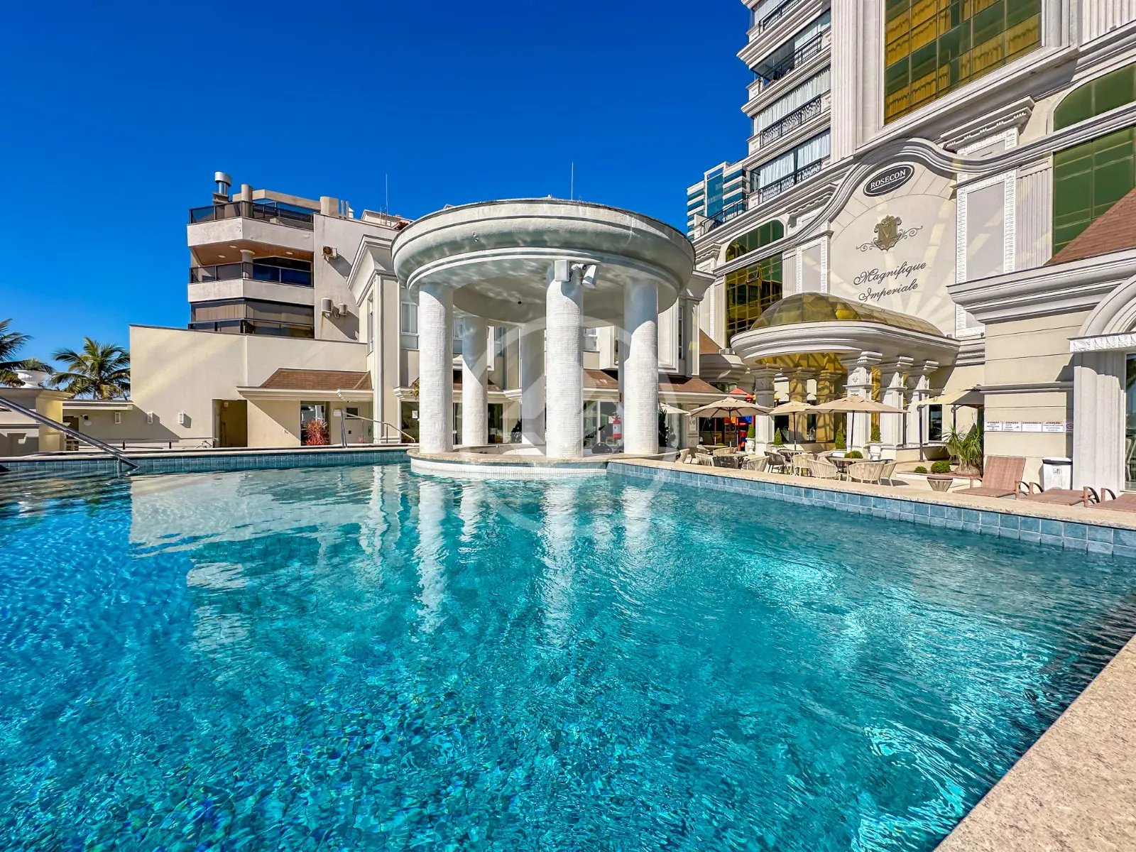 Imagem 4 - Apartamento em Meia Praia, Itapema - SC
