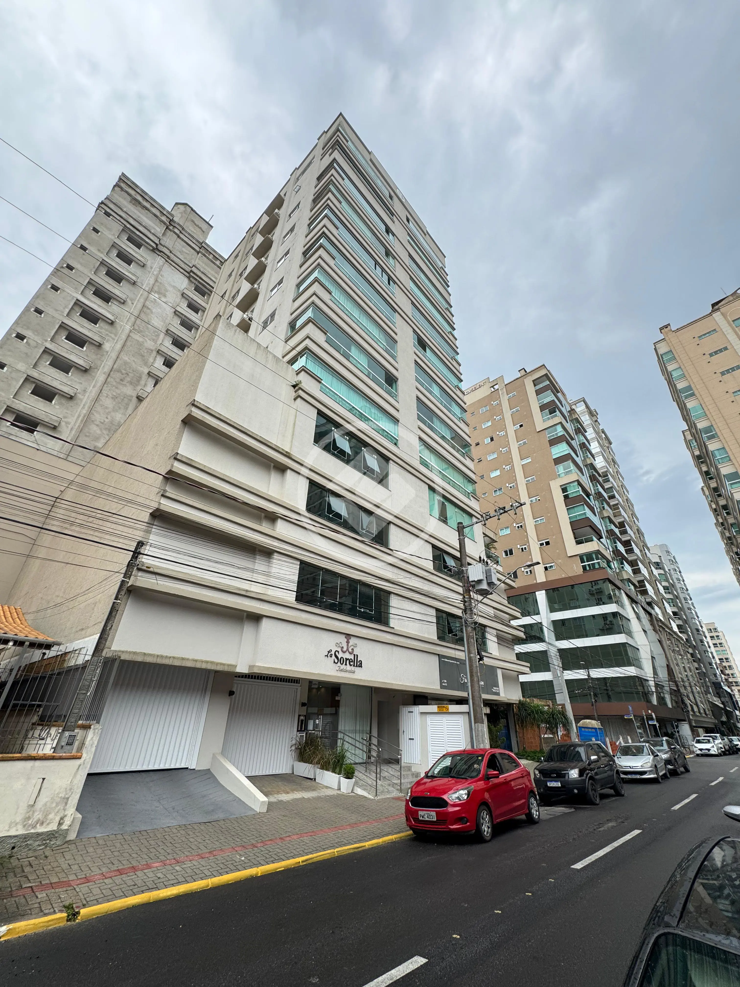 Imagem 2 - Apartamento em Meia Praia, Itapema - SC