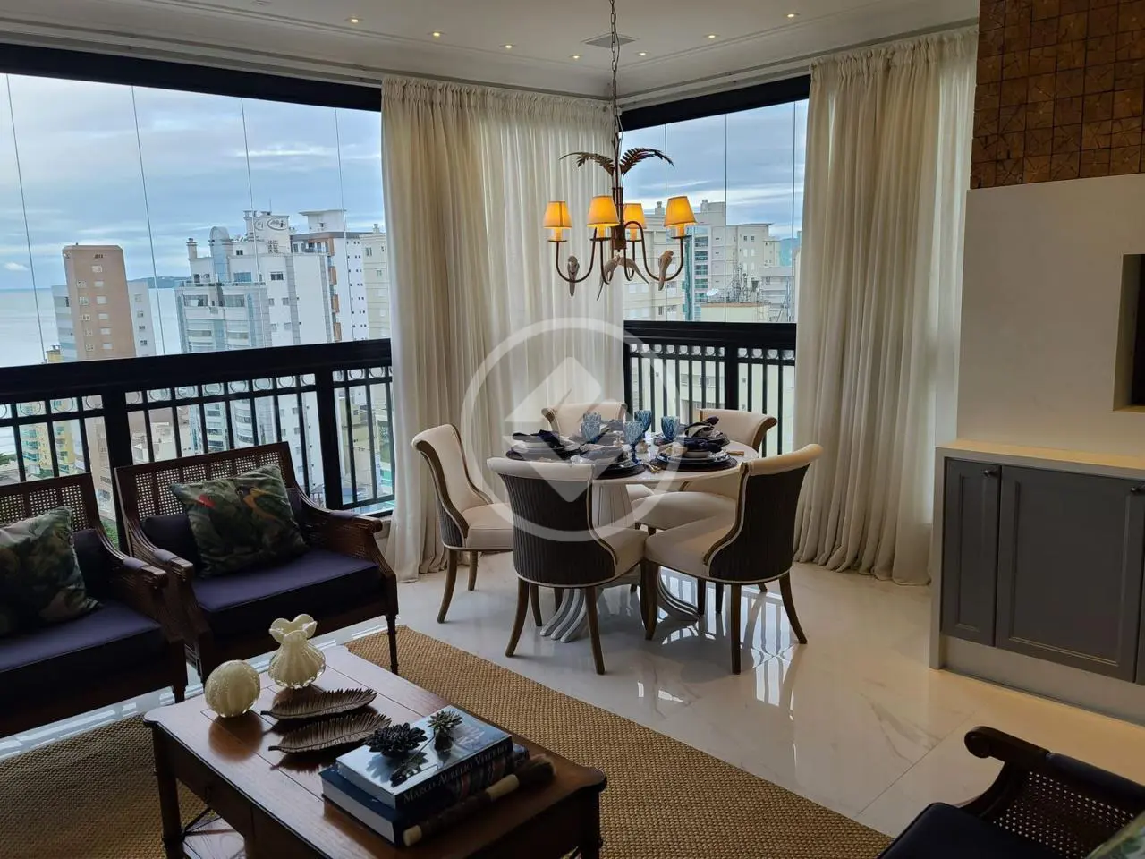 Imagem 3 - Apartamento em Meia Praia, Itapema - SC