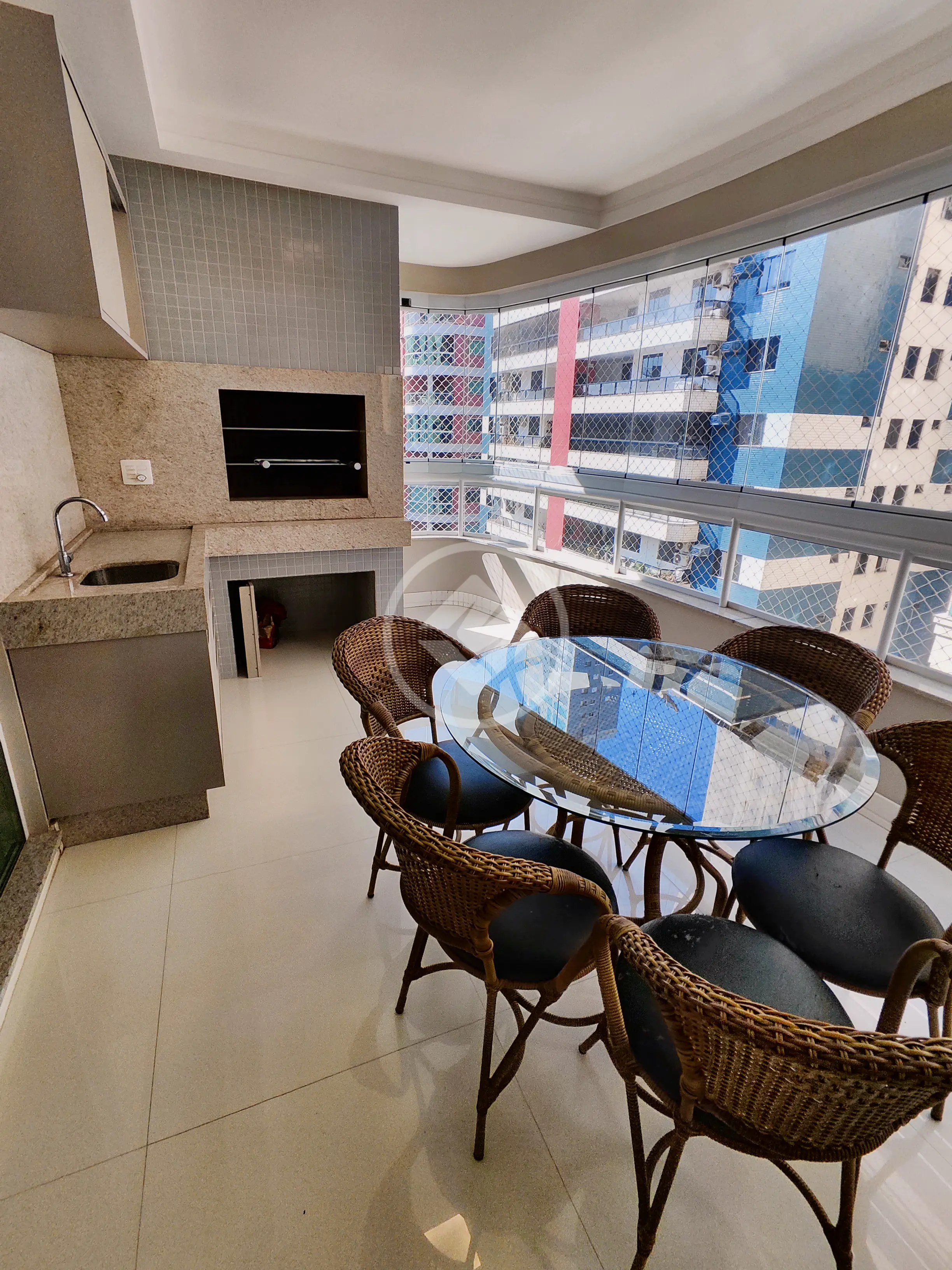 Imagem 5 - Apartamento em Meia Praia, Itapema - SC