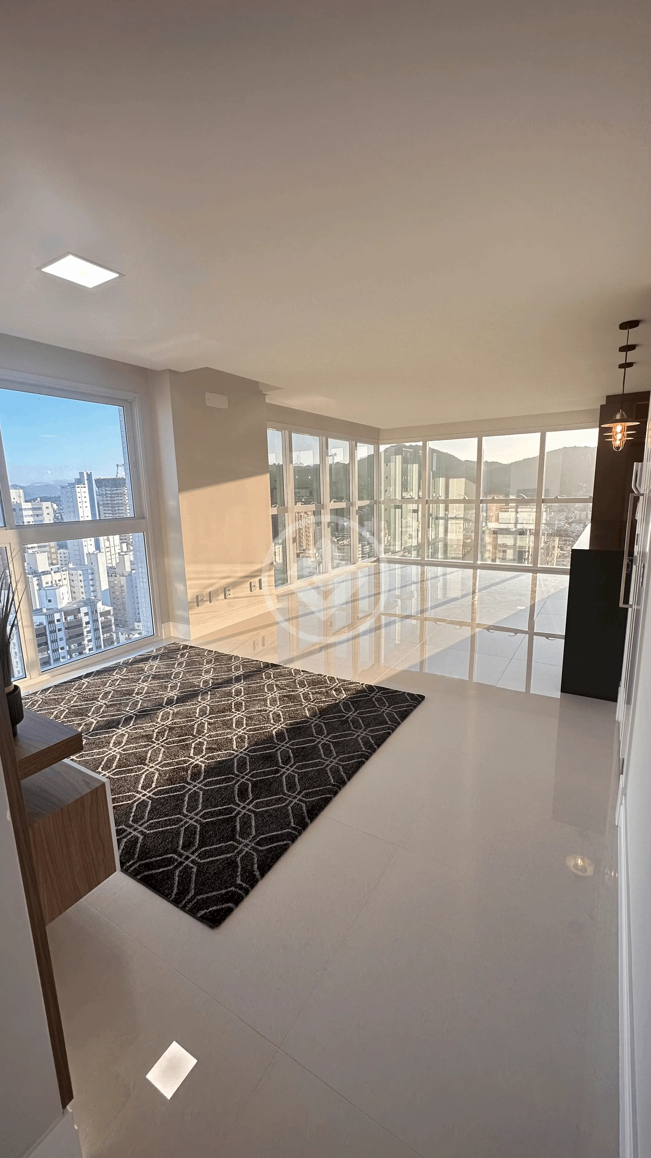 Imagem 2 - Apartamento em CENTRO, Balneário Camboriú - SC