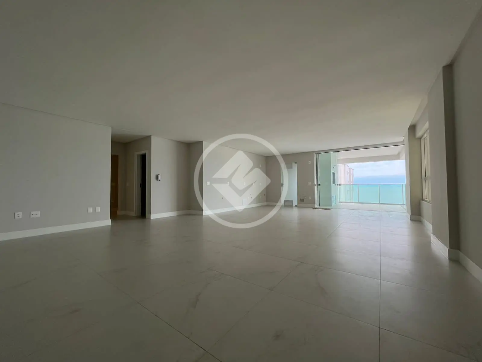 Imagem 2 - Apartamento em Meia Praia, Itapema - SC