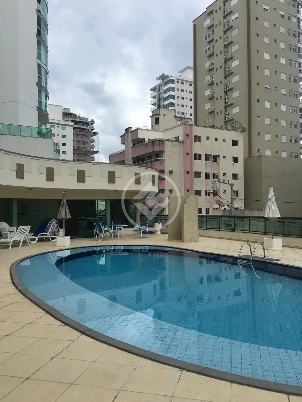 Apartamento Meia Praia, Itapema - SC — foto 1