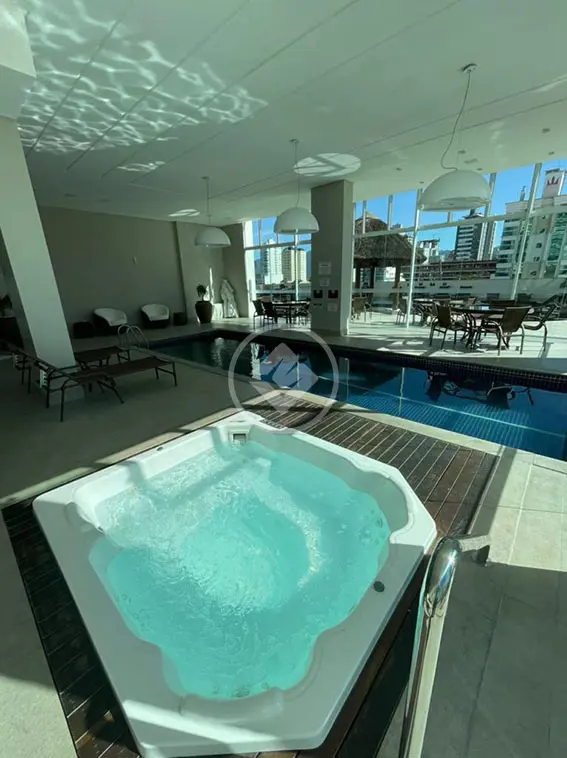 Imagem 3 - Apartamento em Meia Praia, Itapema - SC