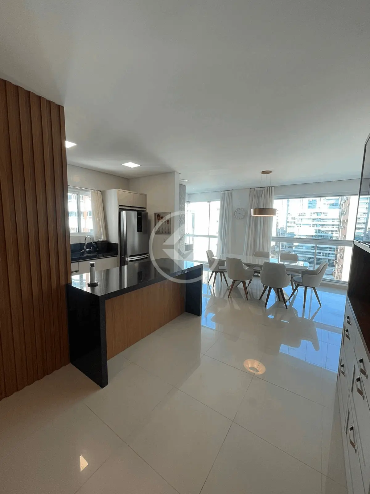 Imagem 3 - Apartamento em Meia Praia, Itapema - SC