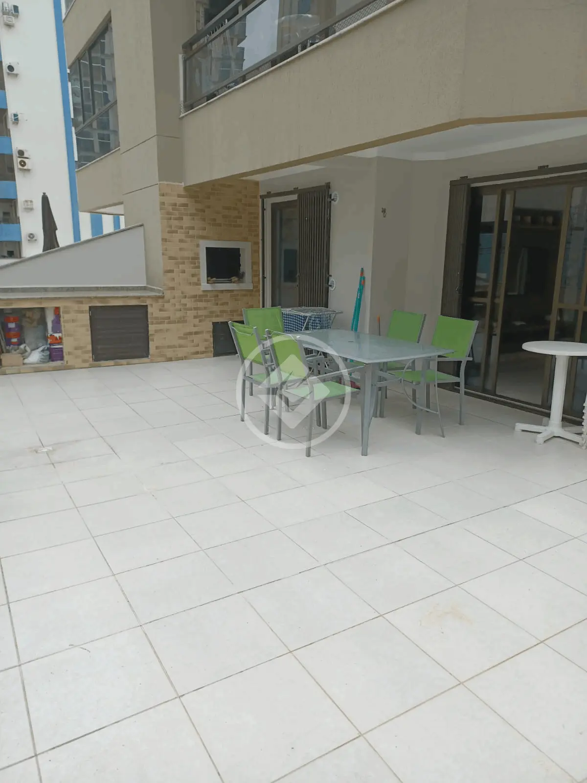 Imagem 3 - Apartamento em Meia Praia, Itapema - SC