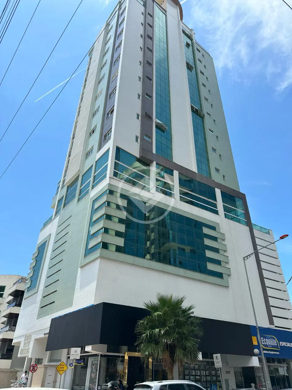 Imagem 2 - Apartamento em Meia Praia, Itapema - SC