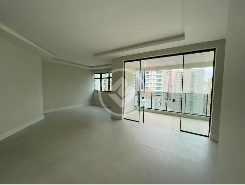 Imagem 5 - Apartamento em Meia Praia, Itapema - SC