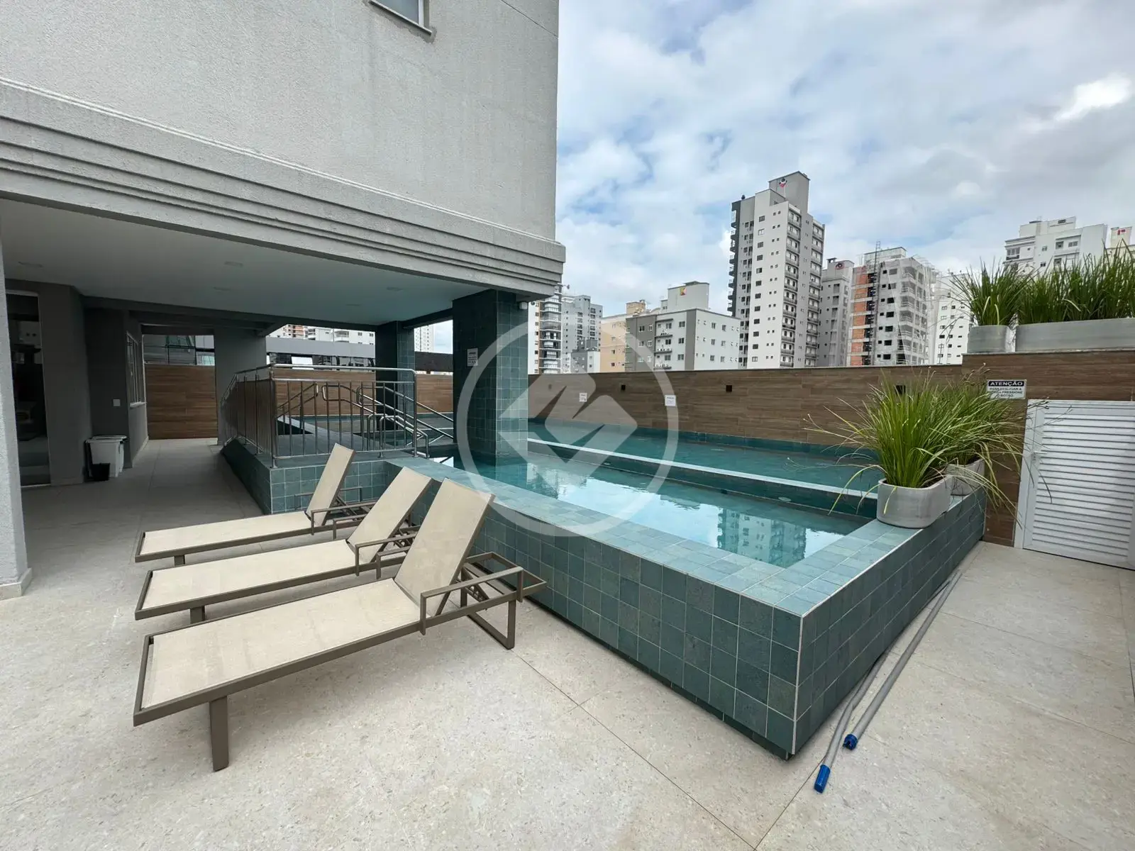 Imagem 1 - Apartamento em Meia Praia, Itapema - SC
