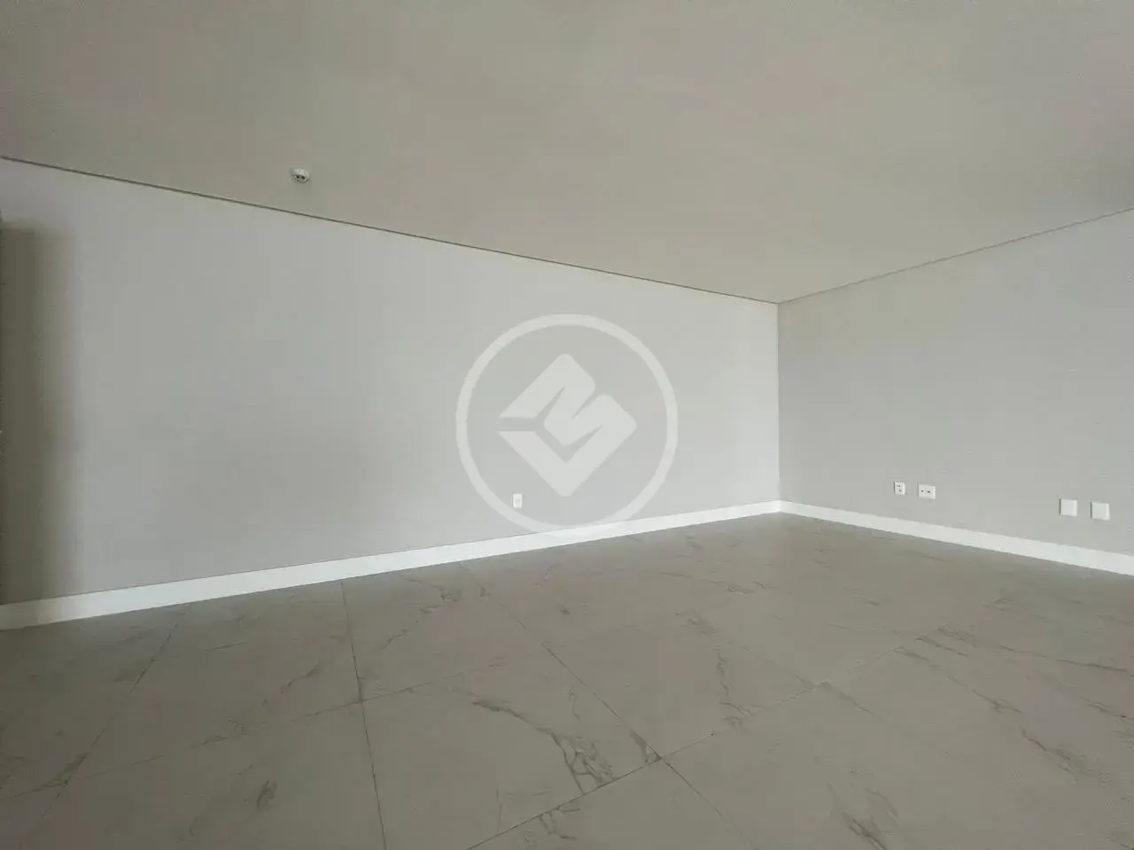 Imagem 1 - Apartamento em Meia Praia, Itapema - SC