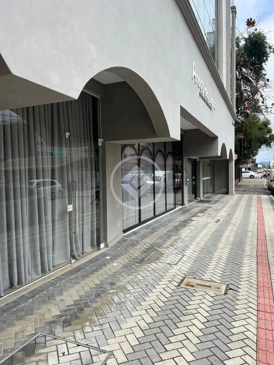 Imagem 1 - Sala Comercial em Meia Praia, Itapema - SC