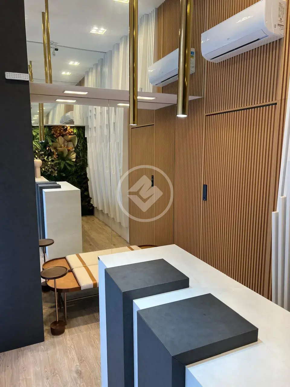 Imagem 3 - Sala Comercial em Meia Praia, Itapema - SC