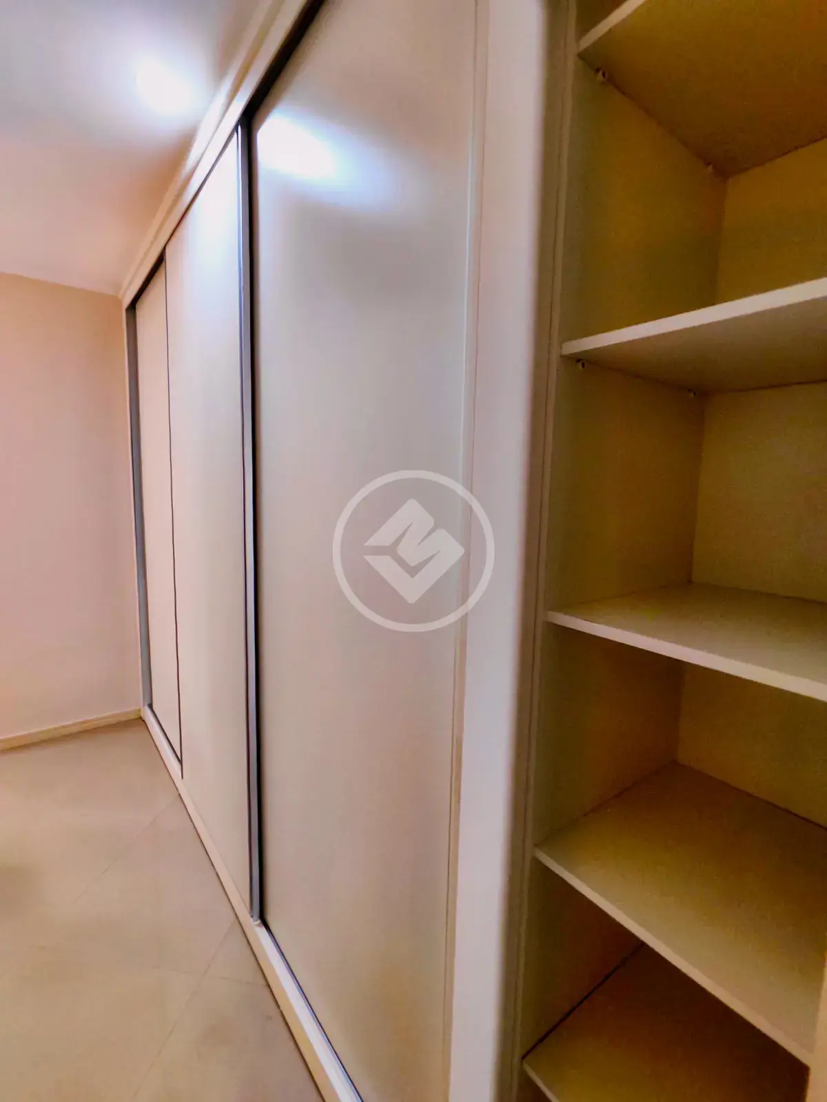 Image 2 - Apartamento em Meia Praia, Itapema - SC