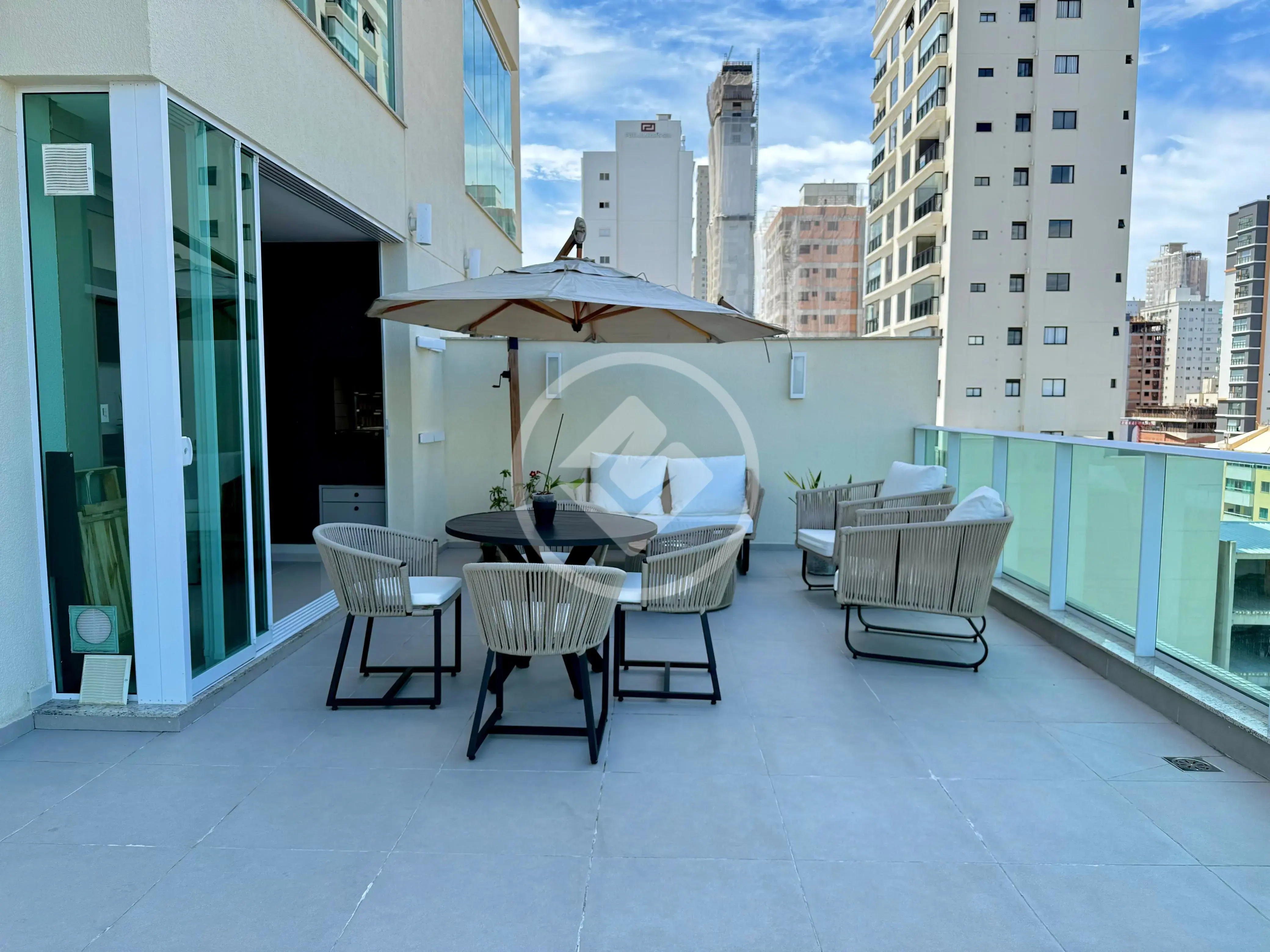Imagem 1 - Apartamento em Meia Praia, Itapema - SC