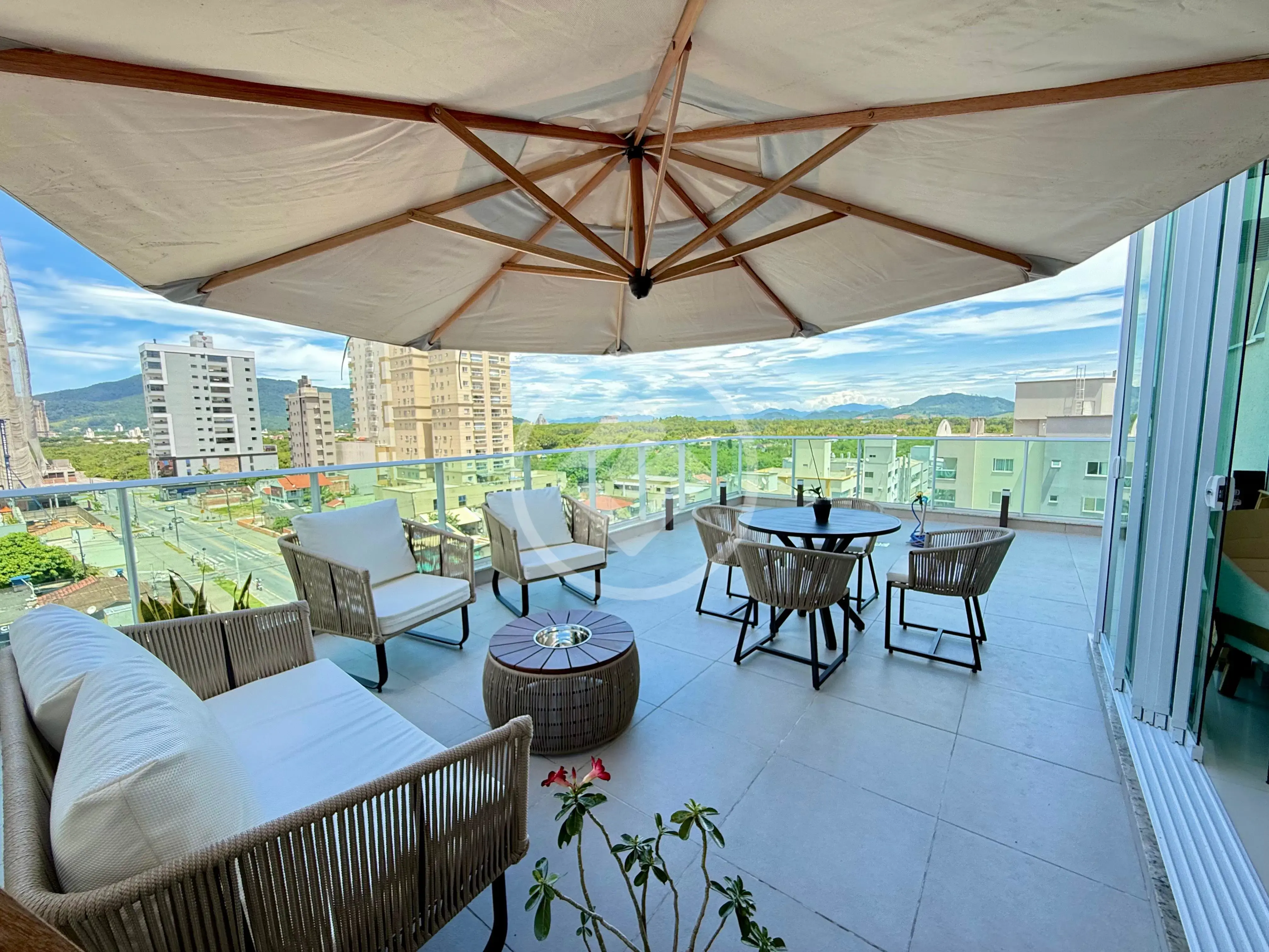 Imagem 3 - Apartamento em Meia Praia, Itapema - SC