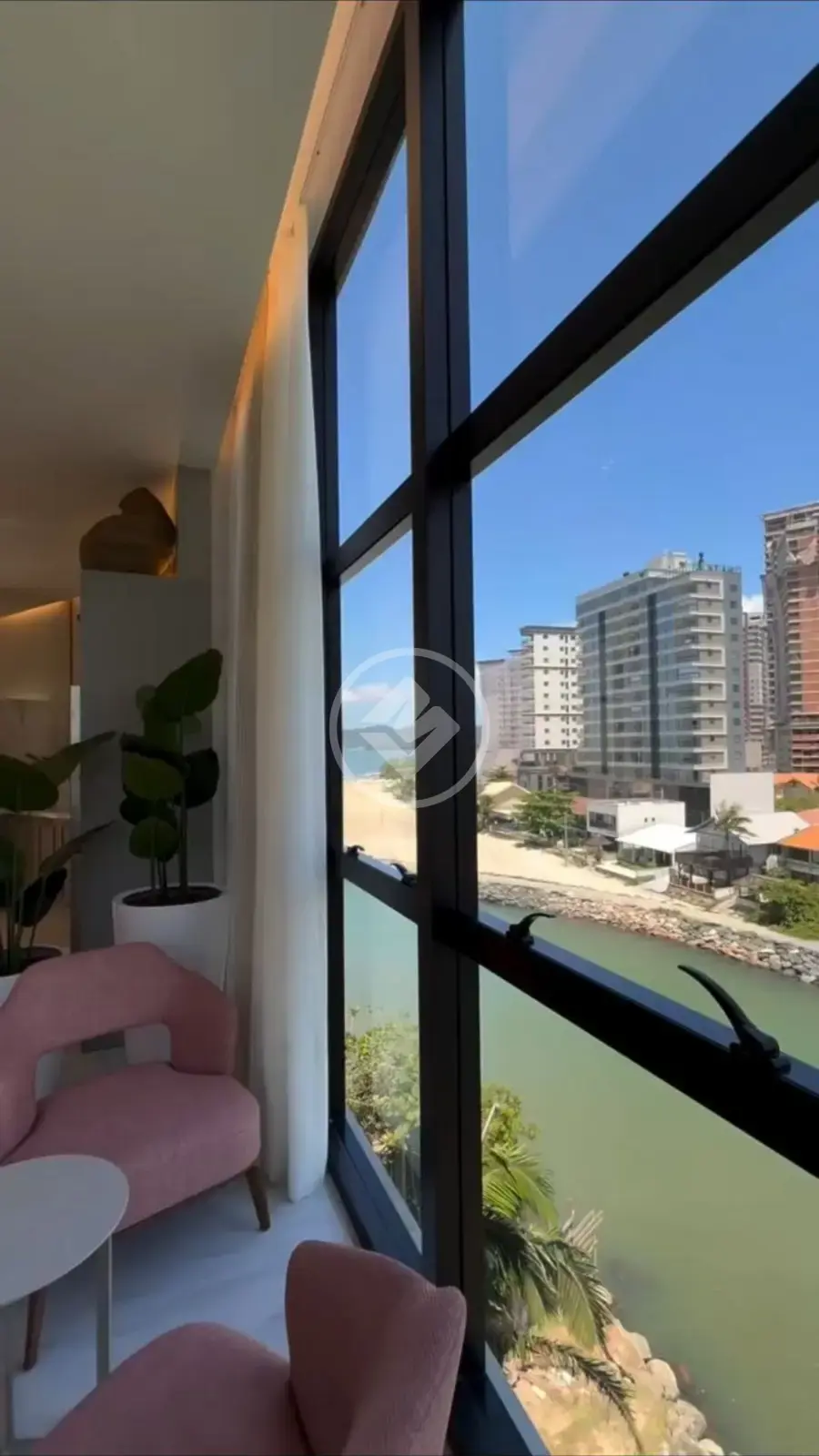 Imagem 1 - Apartamento em Meia Praia, Itapema - SC