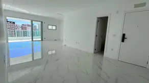 Imagem 3 - Apartamento em Meia Praia, Itapema - SC