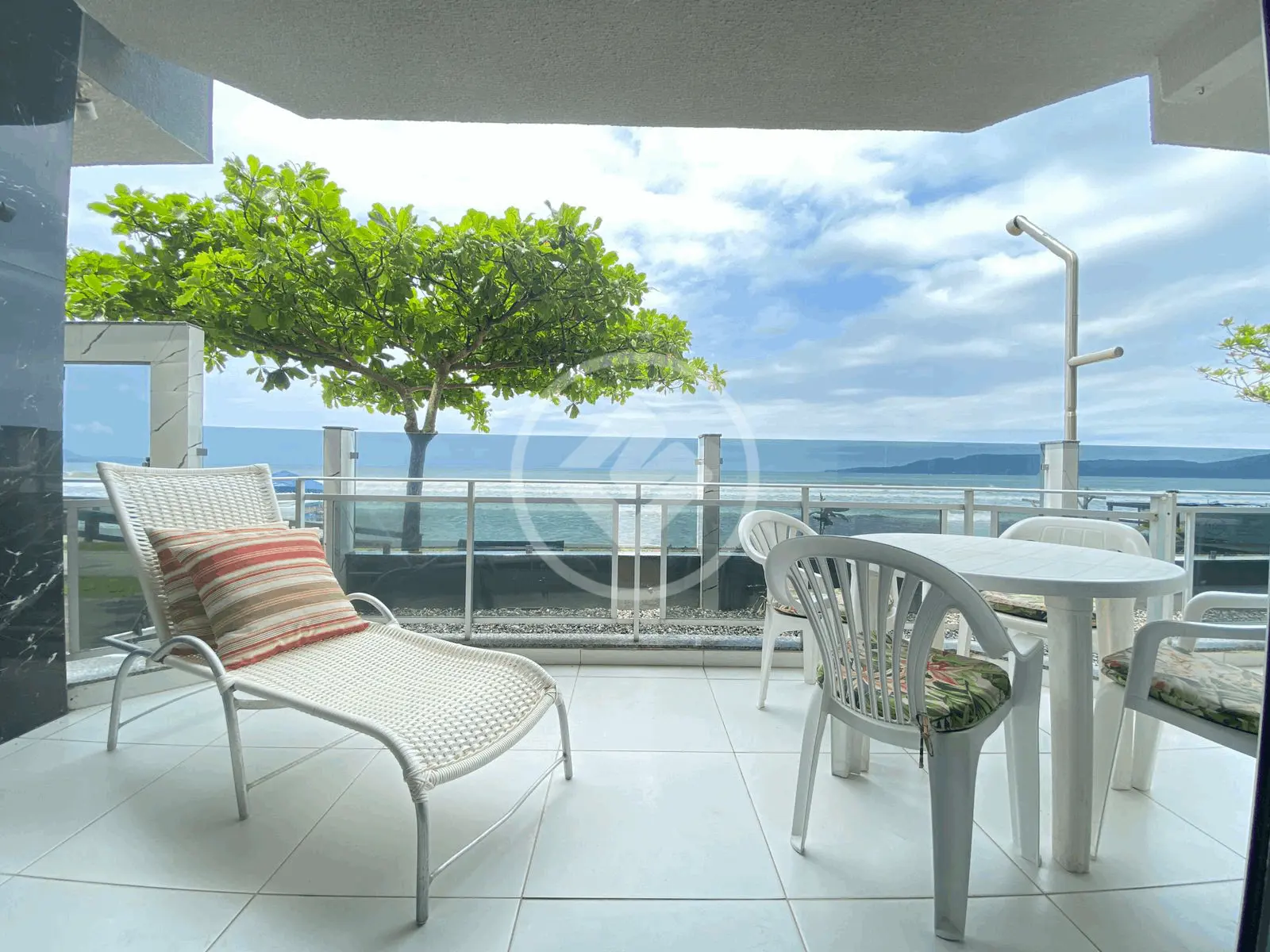 Imagem 1 - Apartamento em Meia Praia, Itapema - SC