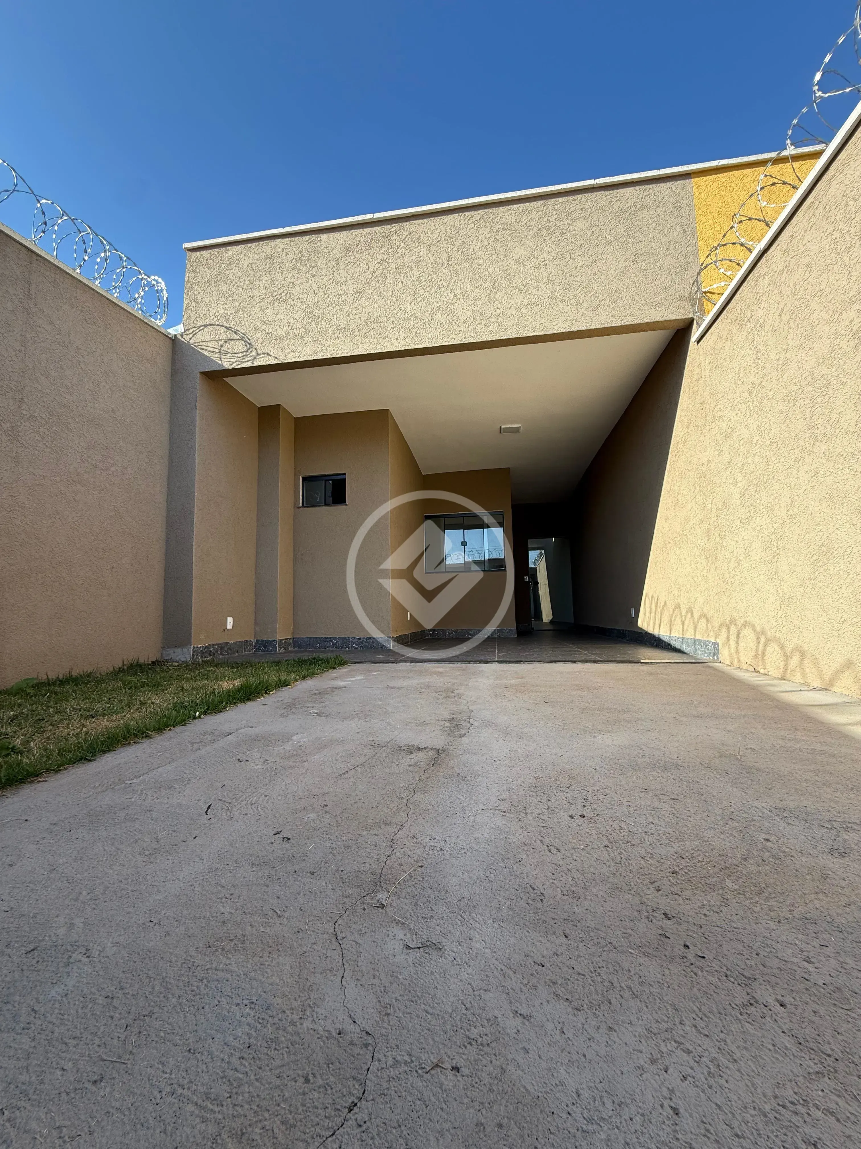 Imagem 1 - Casa em Parque João Braz - Cidade Industrial, Goiânia - GO