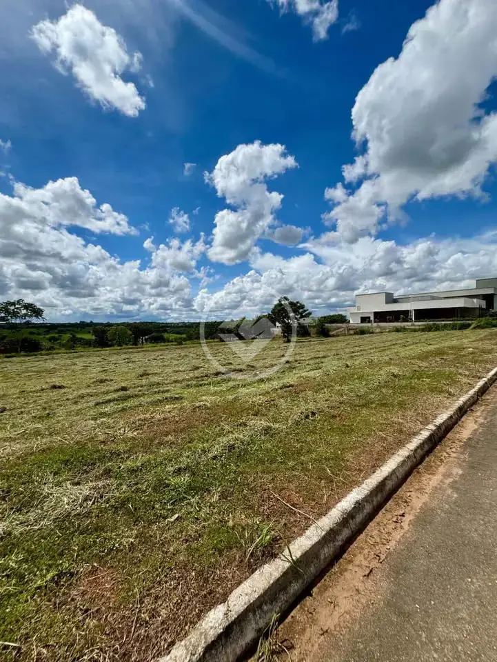 Imagem 1 - Terreno Condomínio em Zona Rural, Hidrolândia - GO