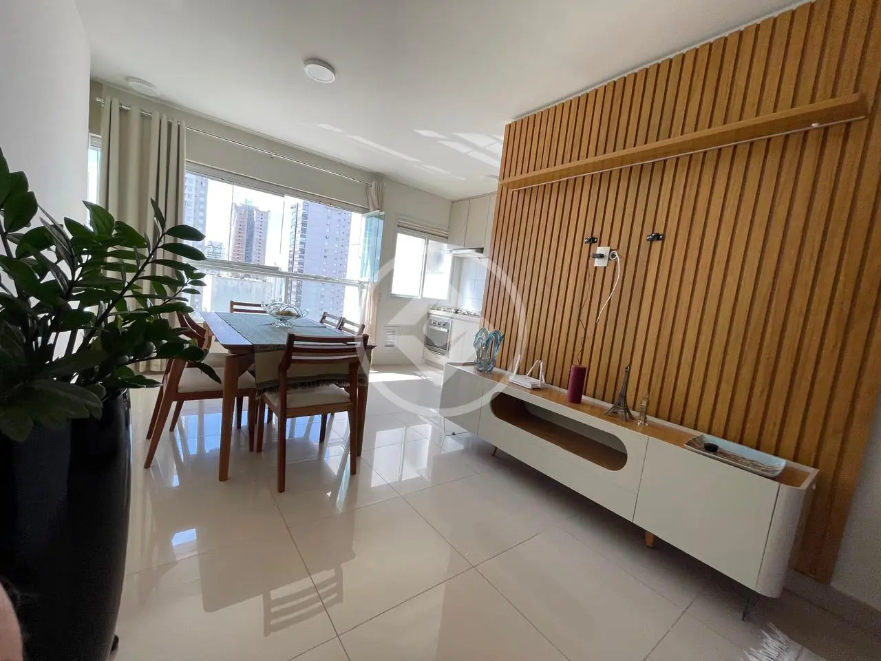 Apartamento Setor Bueno, Goiânia - GO — foto 1