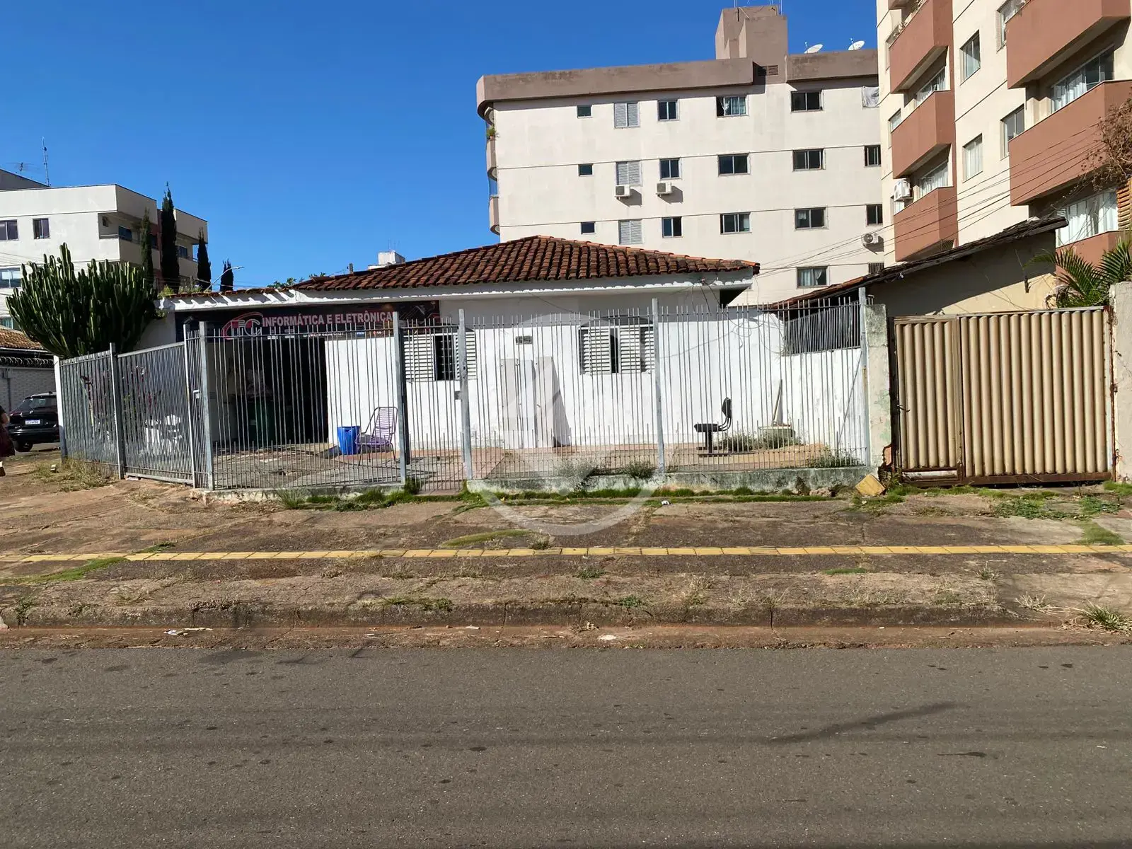 Image 2 - Terreno em Jardim América, Goiânia - GO