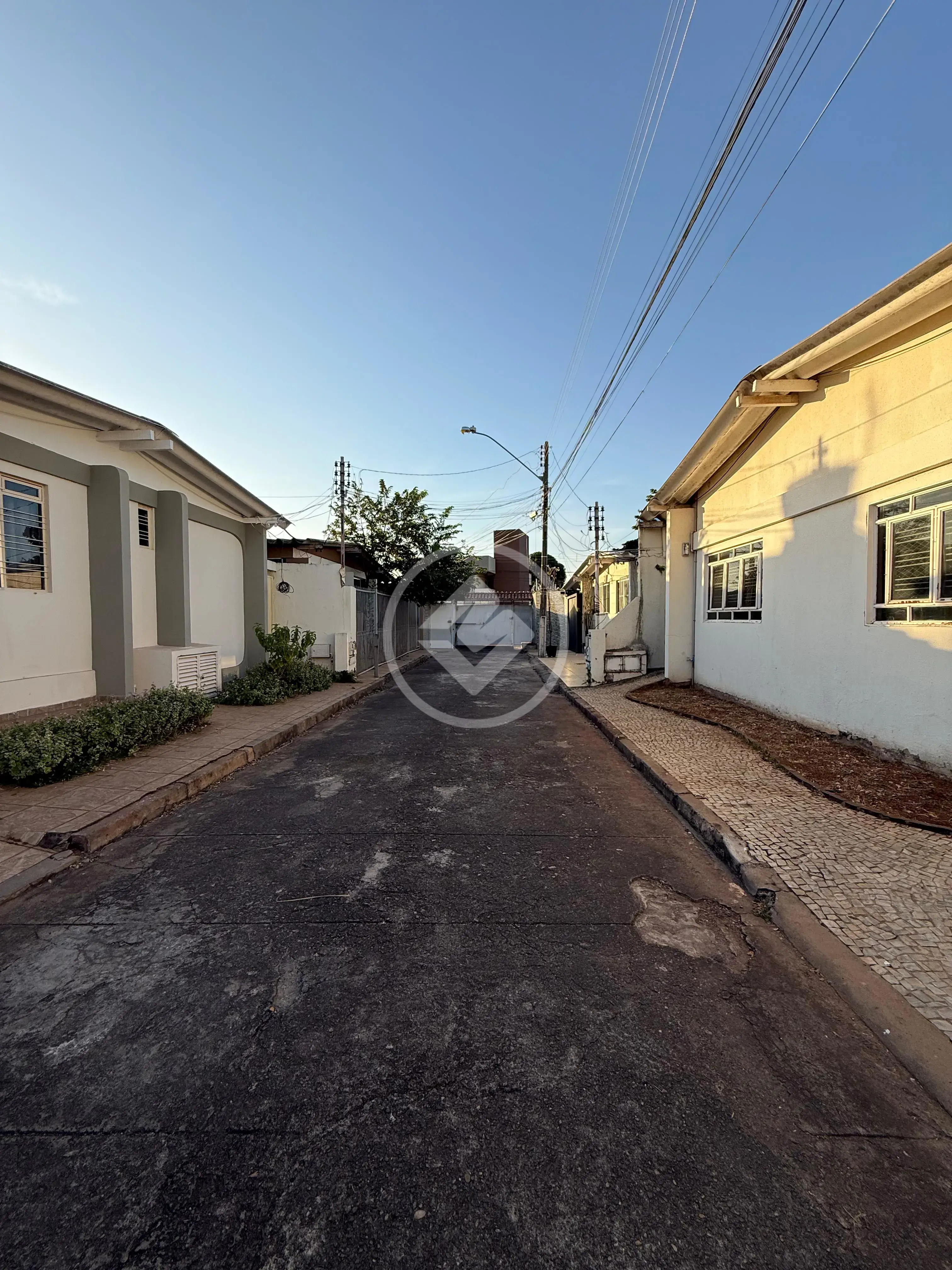 Imagem 2 - Casa em Setor Castelo Branco, Goiânia - GO