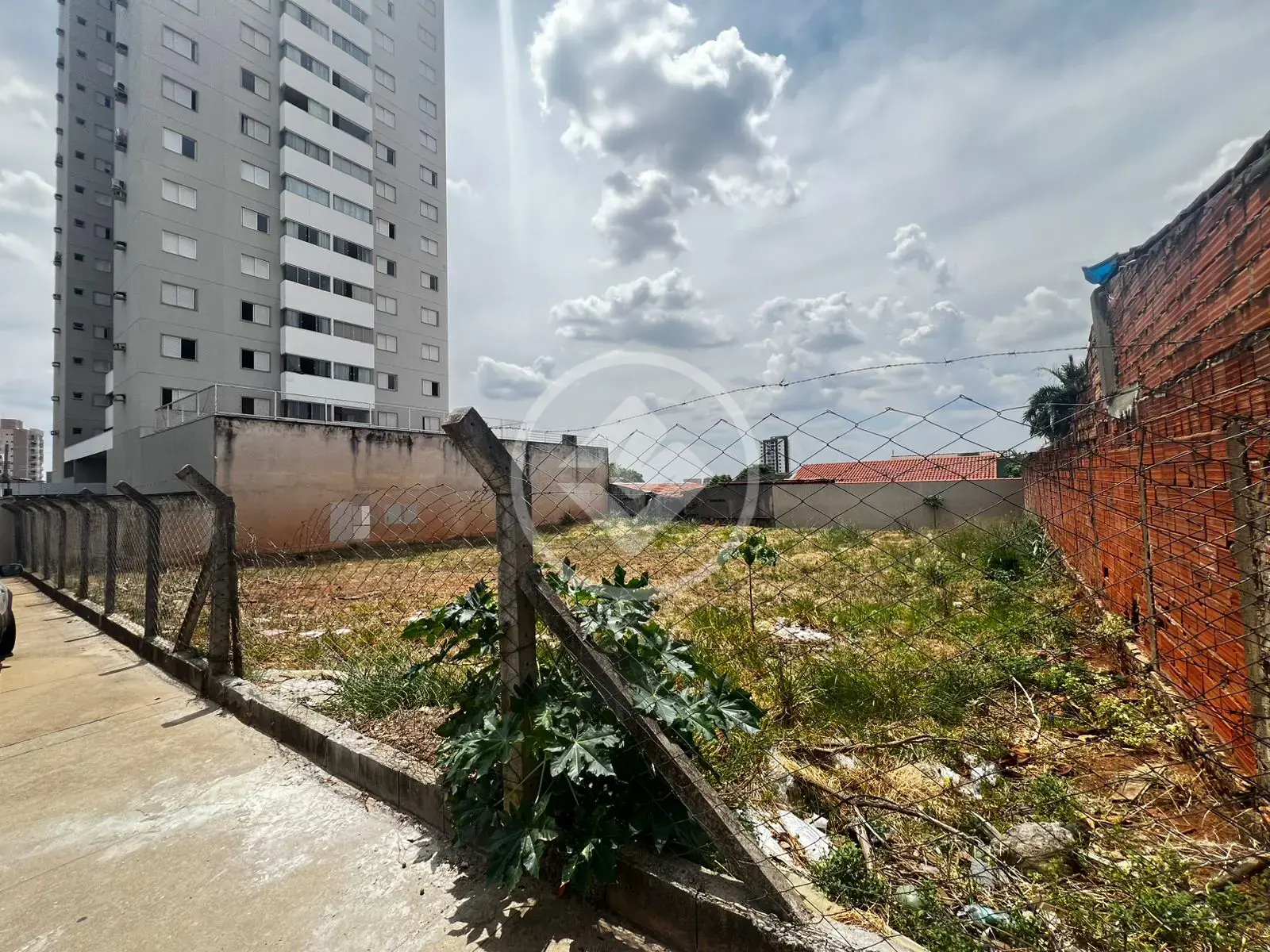 Image 2 - Terreno em Parque Amazônia, Goiânia - GO