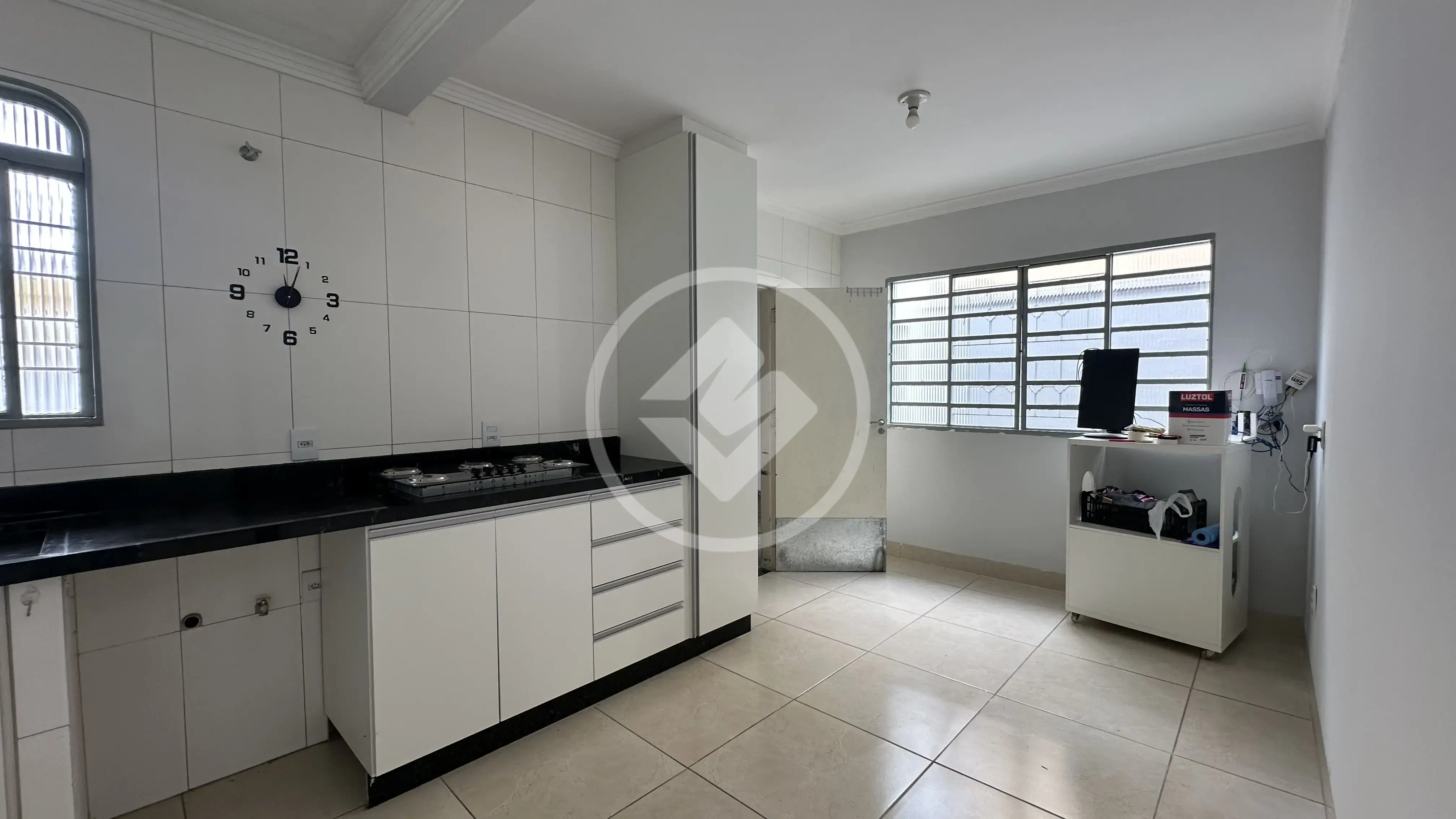 Imagem 1 - Casa em PARQUE ANHANGUERA, Goiânia - GO