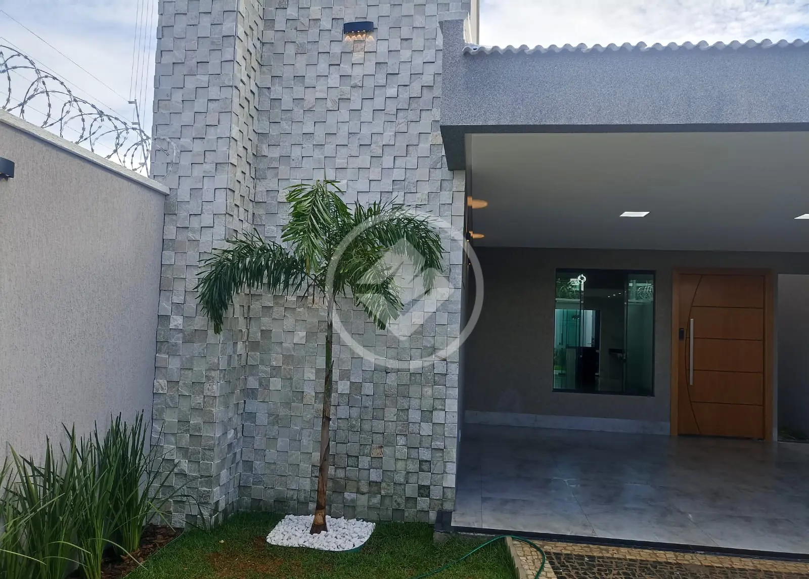 Casa Cidade Satélite São Luiz, Aparecida de Goiânia - GO — foto 1