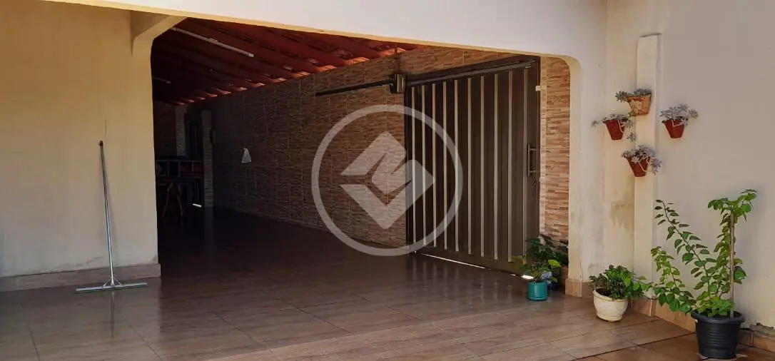 Casa Jardim Cristal, Aparecida de Goiânia - GO — foto 2