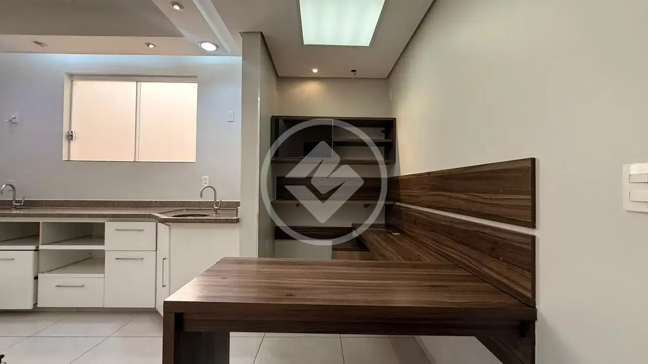 Image 2 - Sala Comercial em Vila Santa Maria, Jataí - GO