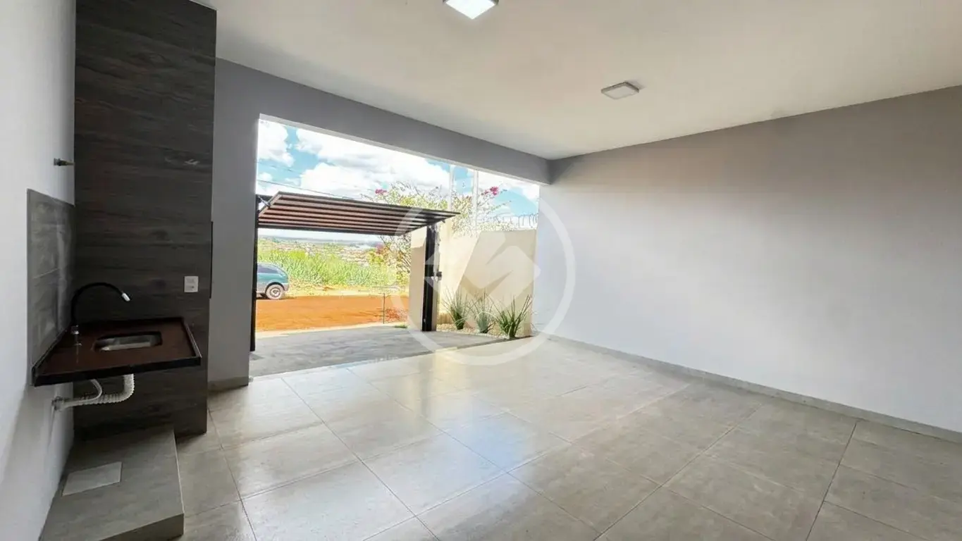 Image 2 - Casa em Santo Antônio, Jataí - GO
