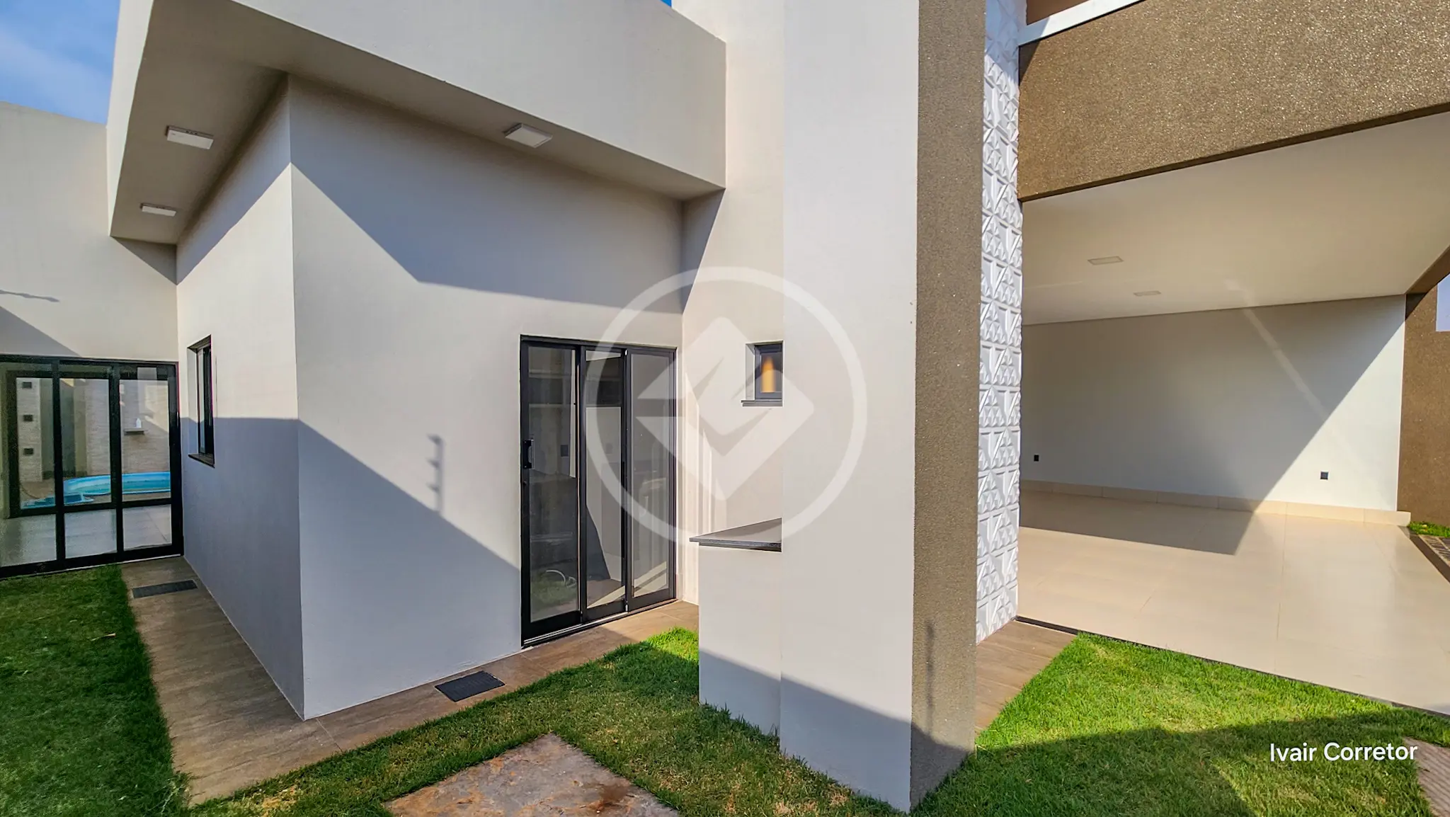 Imagem 2 - Casa em Residencial das Brisas, Jataí - GO