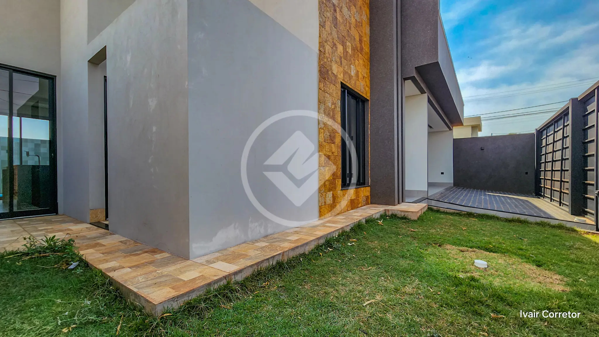 Imagem 2 - Casa em Residencial das Brisas, Jataí - GO