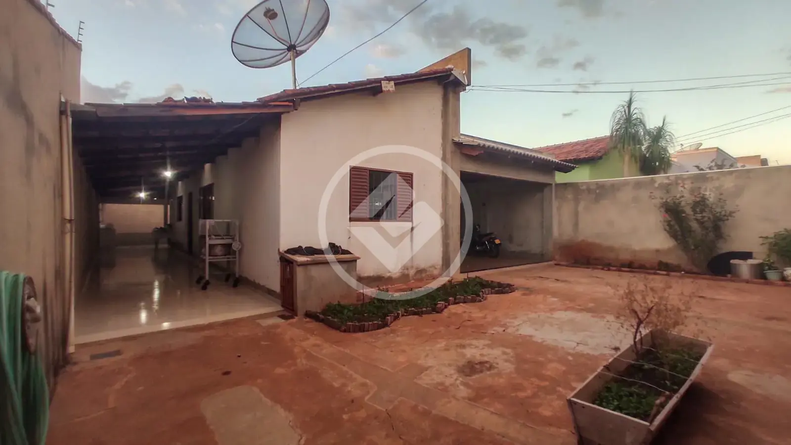Image 2 - Casa em Residencial Cylleneo França, Jataí - GO