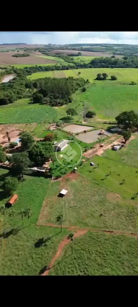Image 2 - Fazenda em Naveslândia, Jataí - GO