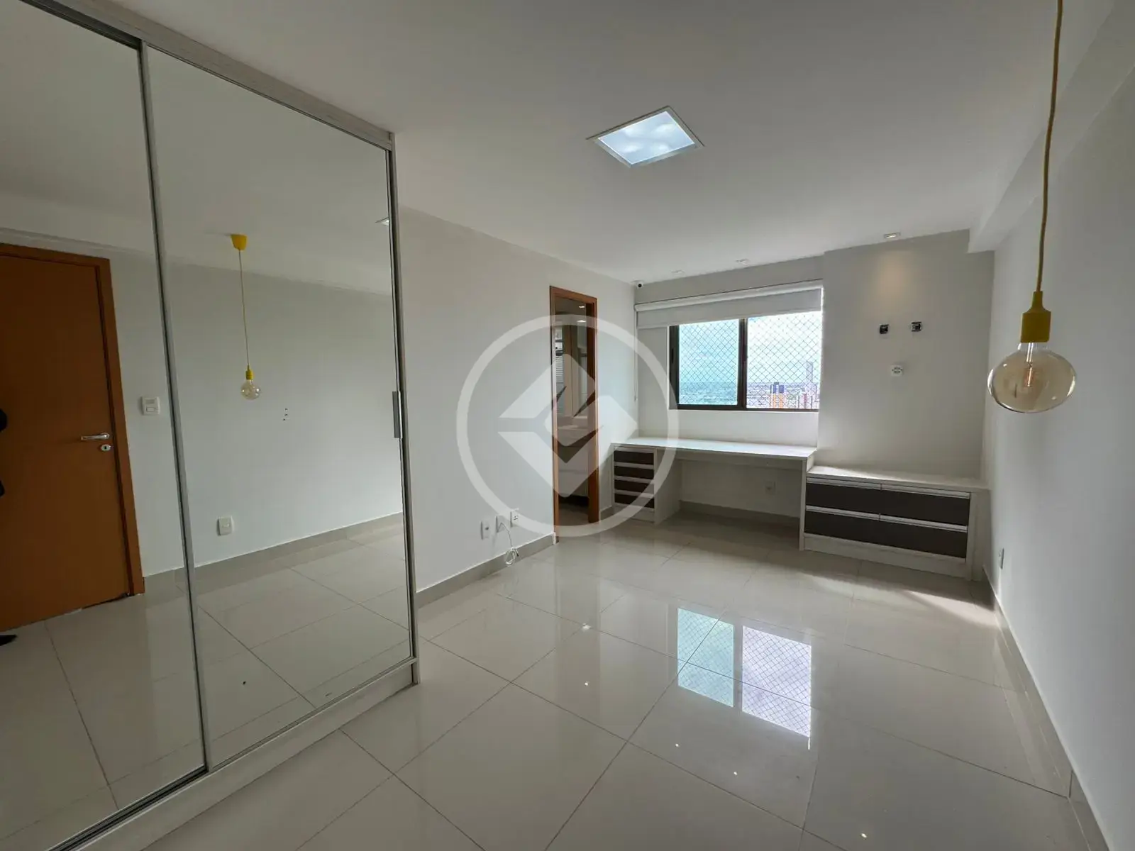 Imagem 1 - Apartamento em João Agripino, João Pessoa - PB