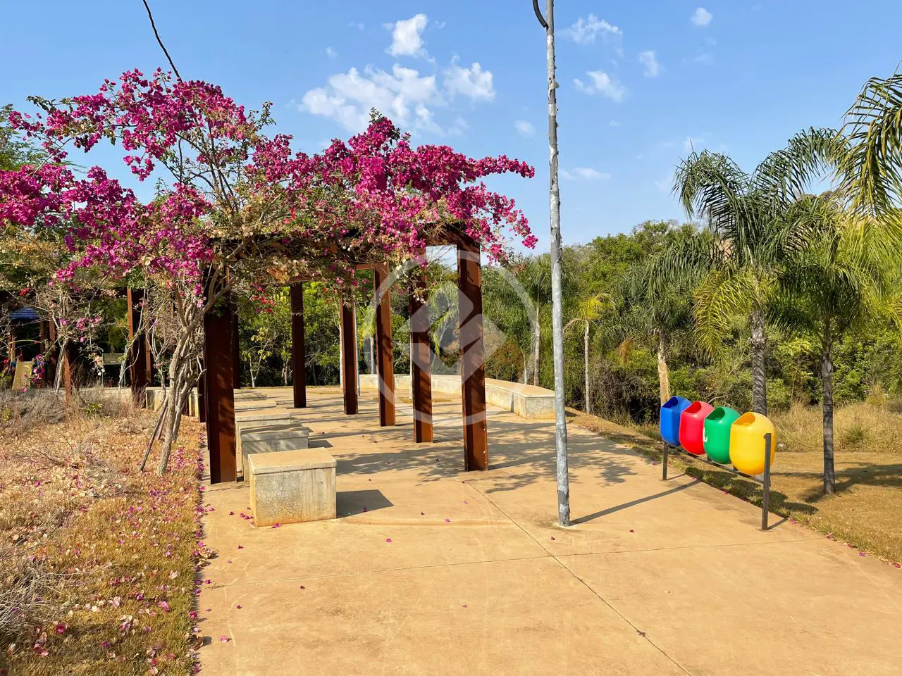 Imagem 1 - Terreno em Lagoinha de Fora, Lagoa Santa - MG