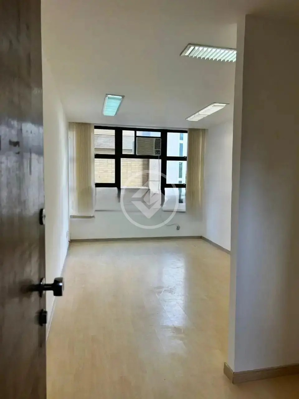 Imagem 1 - Sala Comercial em Savassi, Belo Horizonte - MG