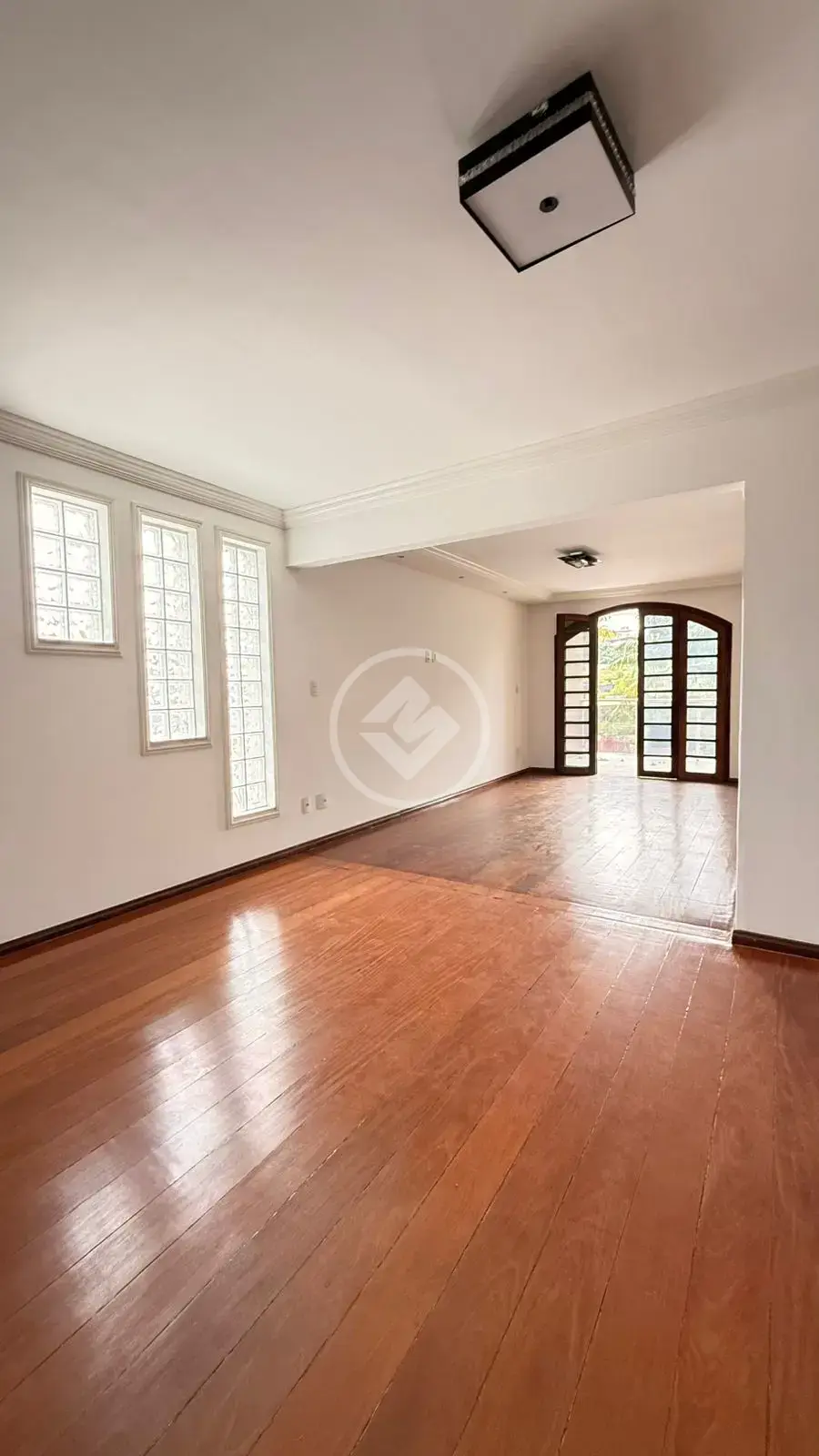Imagem 1 - Apartamento em bairro Pontilhao, Barbacena - MG