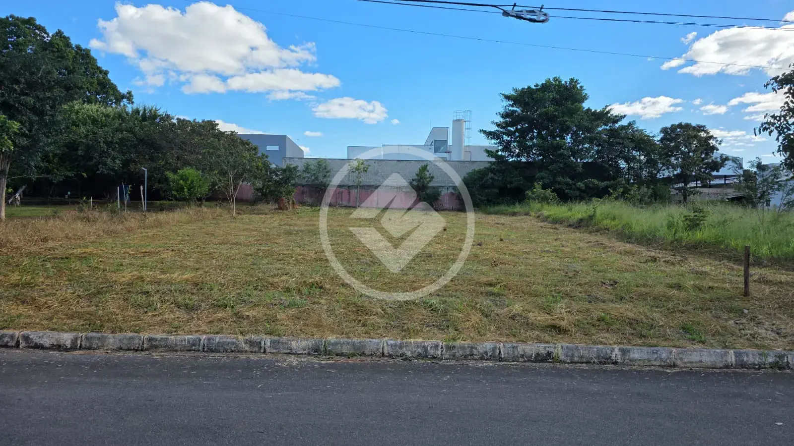 Imagem 1 - Terreno Condomínio em Estância das Aroeiras, Lagoa Santa - MG