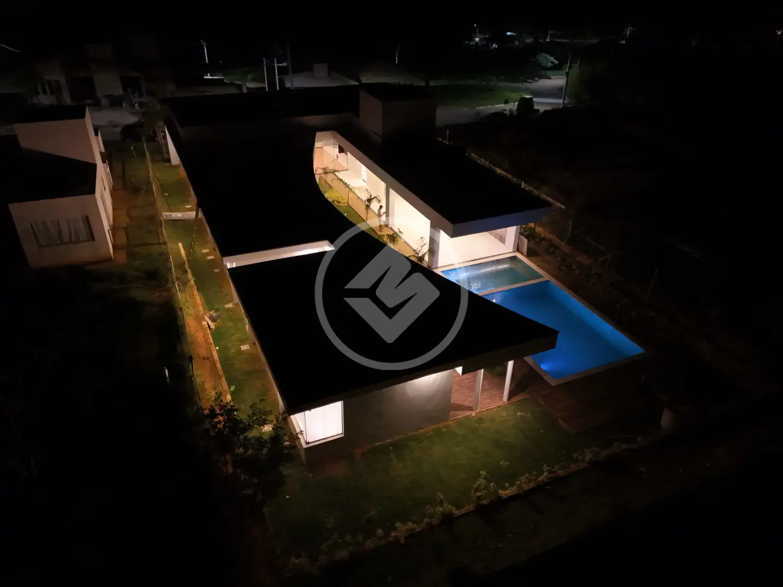 Imagem 1 - Casa Condomínio em Lagoinha de Fora, Lagoa Santa - MG