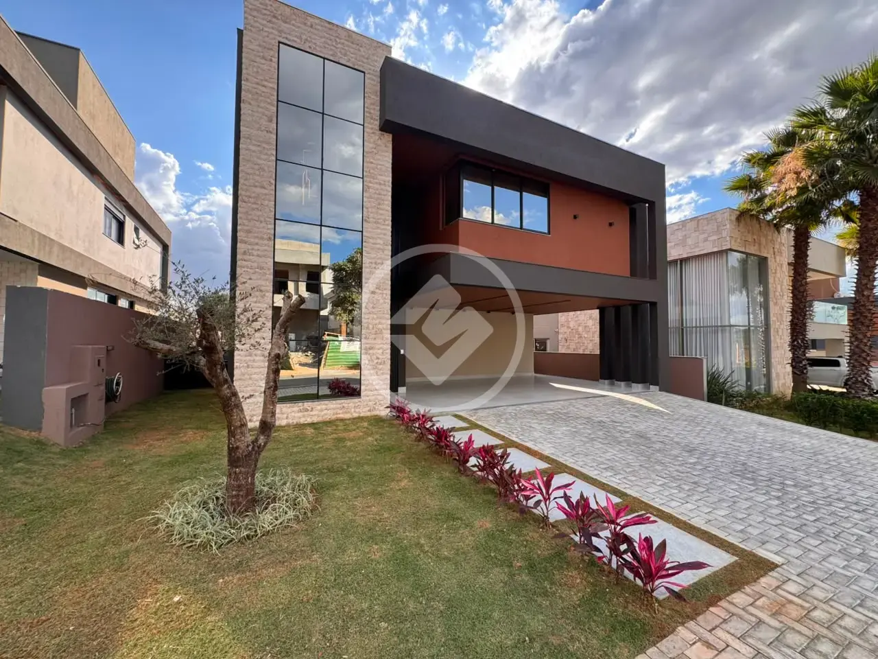 Imagem 1 - Casa Condomínio em Alphaville, Vespasiano - MG
