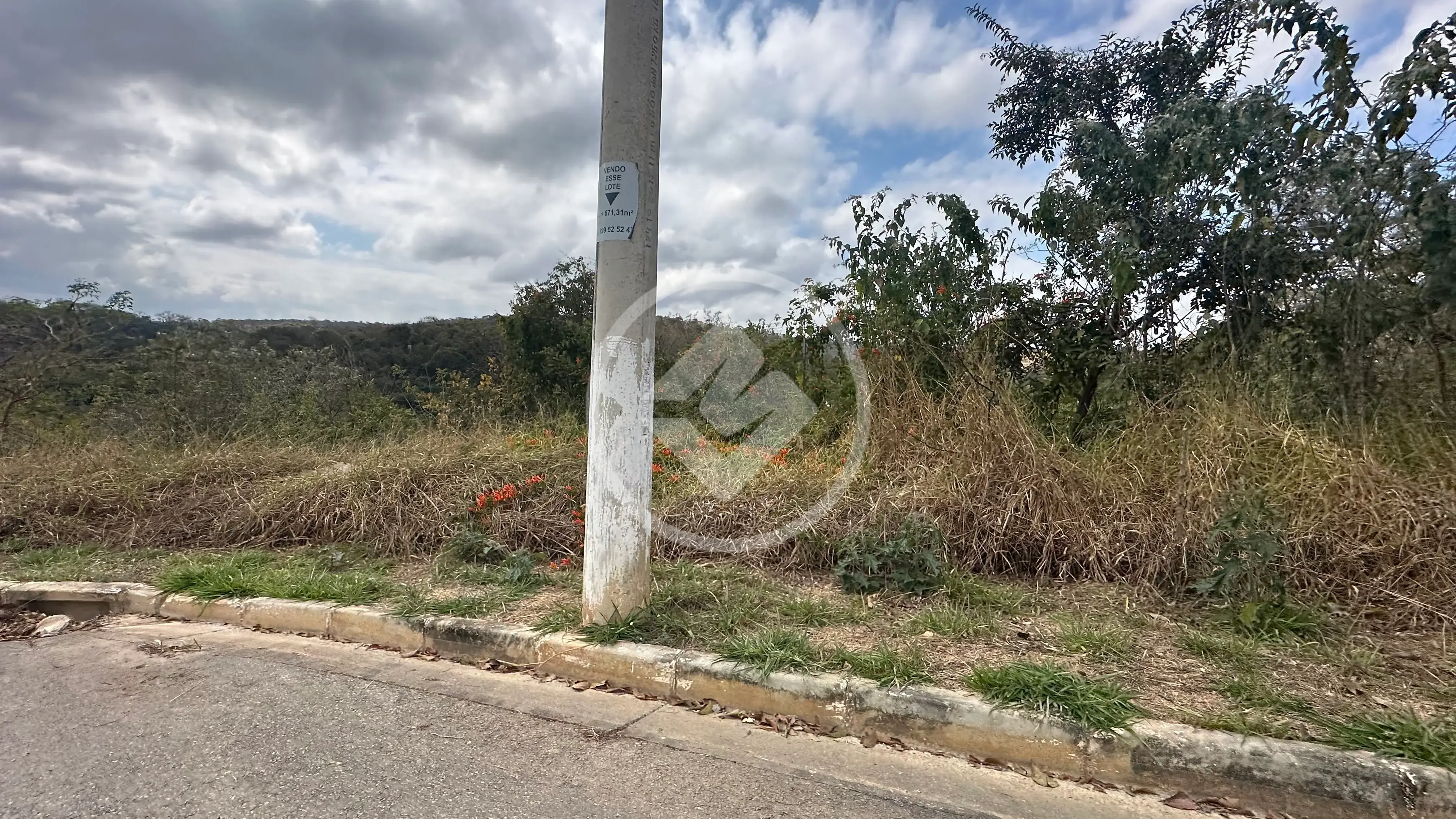 Image 2 - Terreno em Villa Paradiso, Lagoa Santa - MG