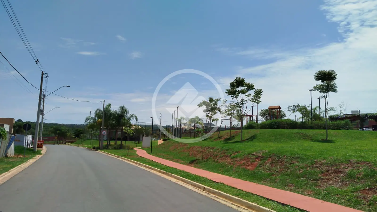 Imagem 1 - Terreno Condomínio em Jardins Capri, Senador Canedo - GO