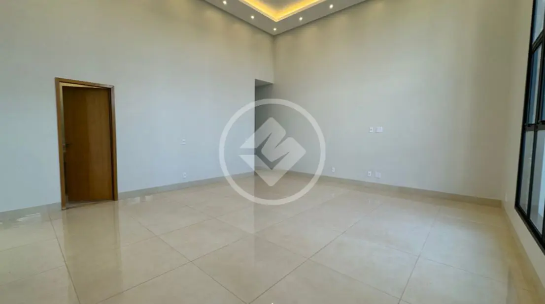 Imagem 3 - Casa em Parque das Paineiras (1,2,3 e 4 Etapa), Goiânia - GO
